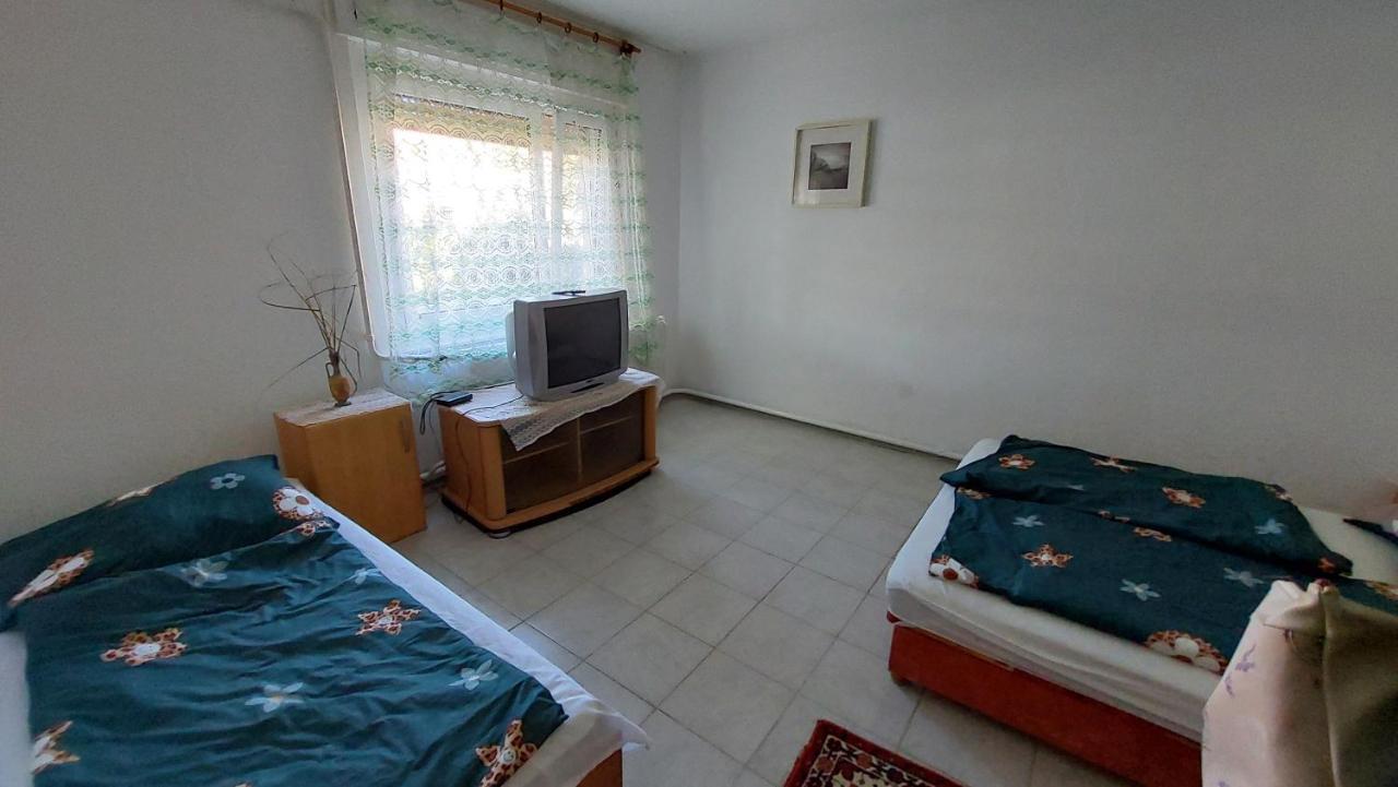 Malom Tavi Vendeghaz Tapolca Hotel Ngoại thất bức ảnh